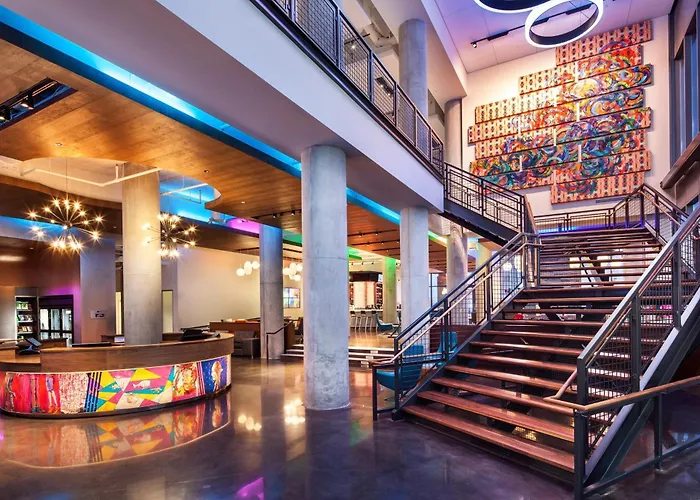 Aloft Boston Seaport District